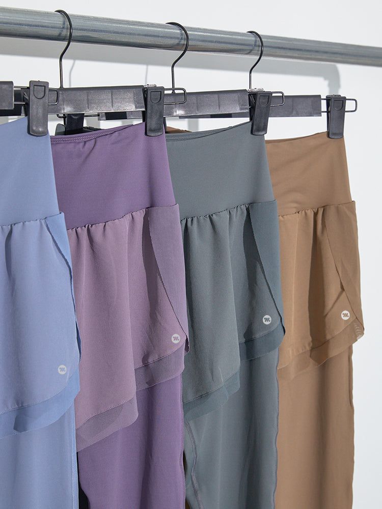 ショートパンツ付きレギンス