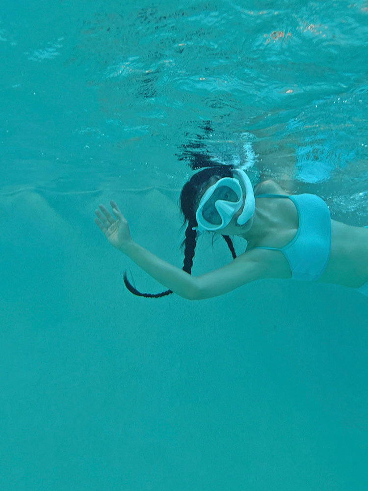 韓国風シンプルデザインビキニ上下セット