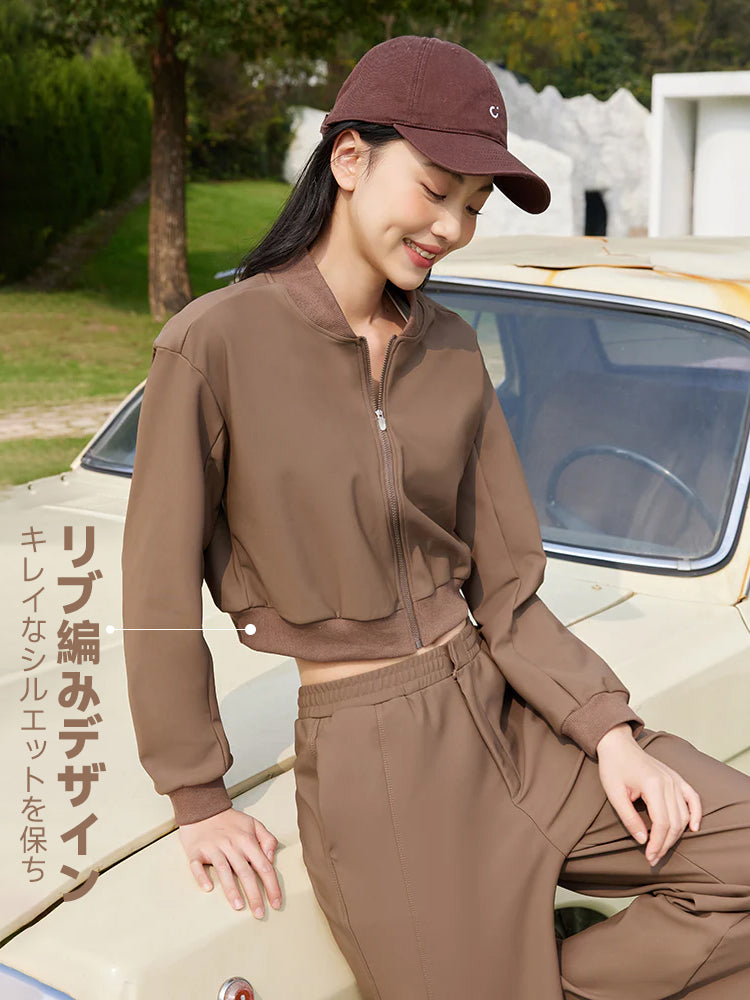 スポーツウェア 軽量 ジャケット 防風保温