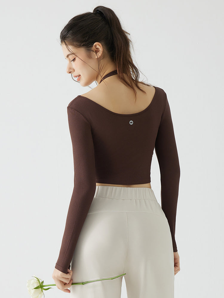 ホルターネック バックスタイル レイヤード風長袖