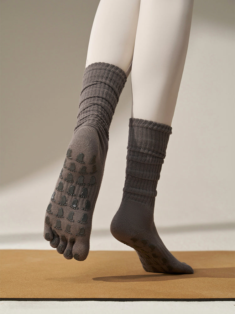 ミドル丈 5本指ヨガソックス 滑り止め付き
