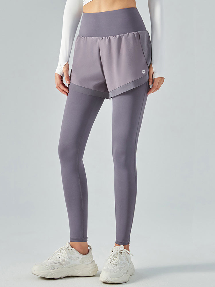 ショートパンツ付きレギンス