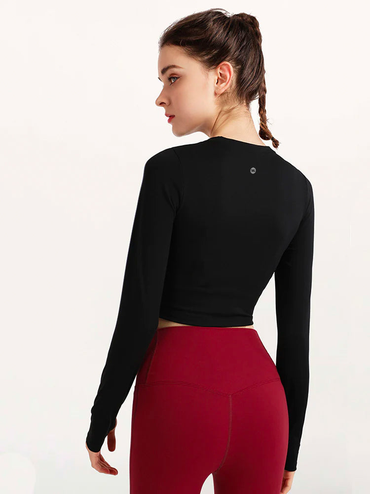 裾ねじり長袖シャツ