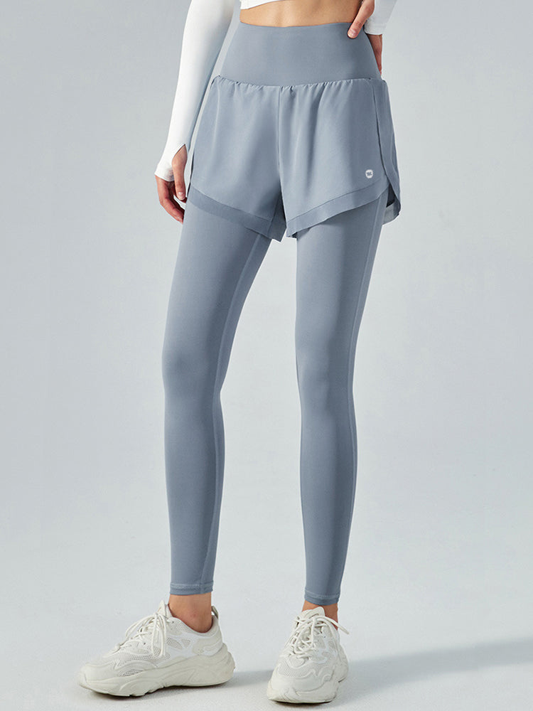 ショートパンツ付きレギンス