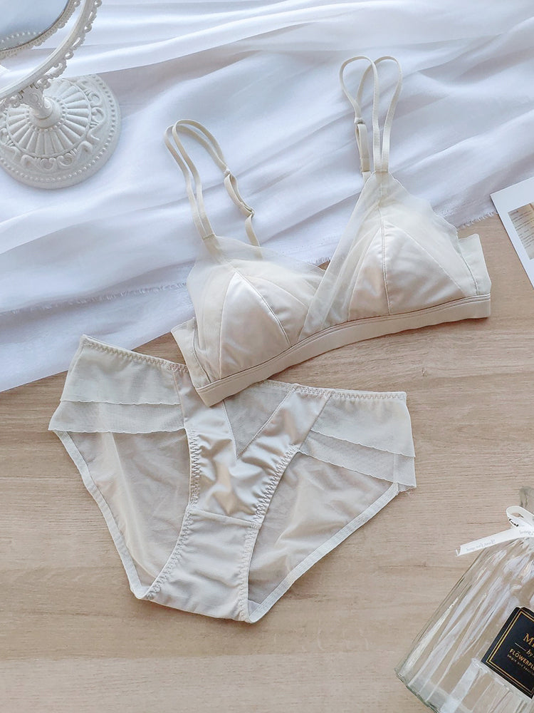 LIKEWILLOW 光沢感ワイヤレス 通気ブラ&ショーツ