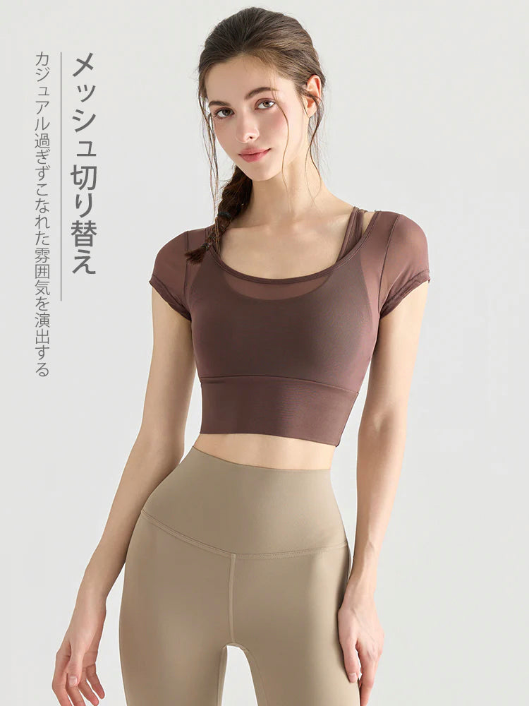 Yomoment フェイクレイヤード メッシュ切り替え 半袖 カップ付き ヨガトップス おしゃれ 重ね着風 通気性抜群