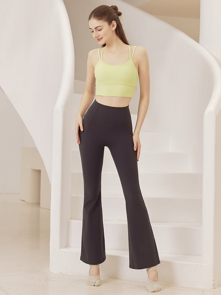 バックスタイル ダブルストラップ スポーツブラ パッド付き