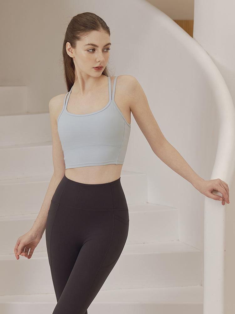 バックスタイル ダブルストラップ スポーツブラ パッド付き