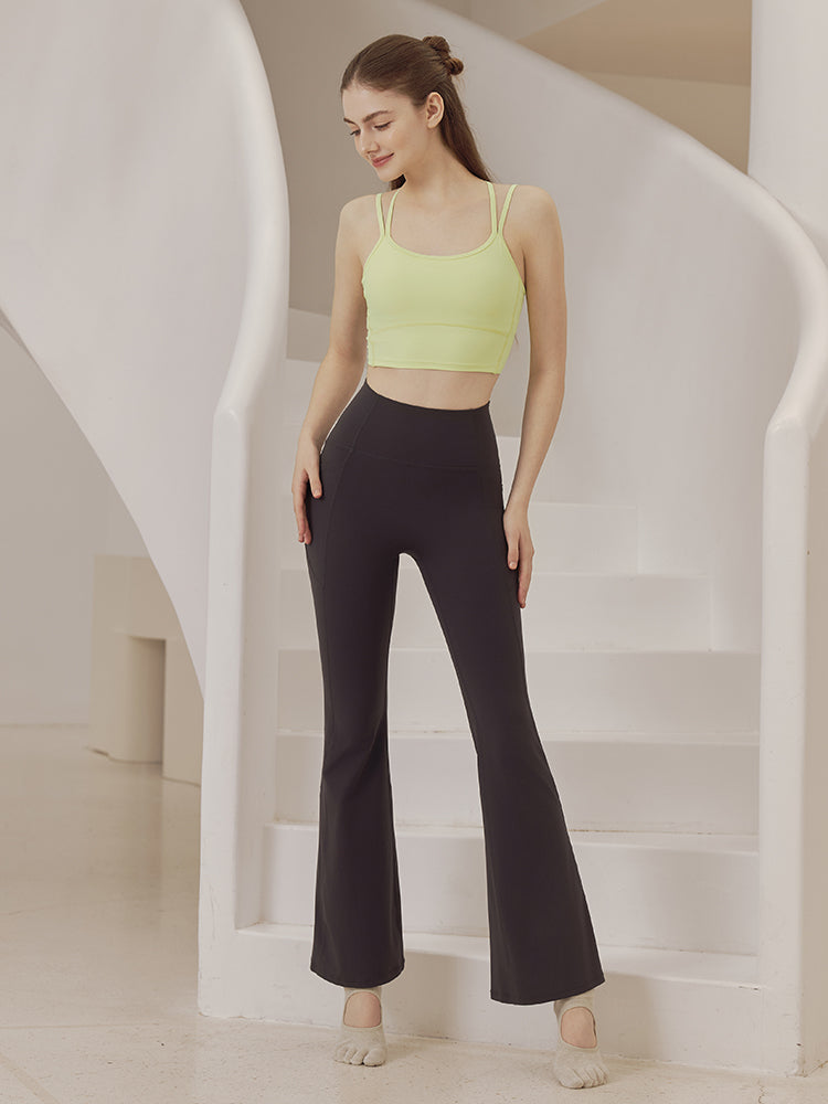 バックスタイル ダブルストラップ スポーツブラ パッド付き