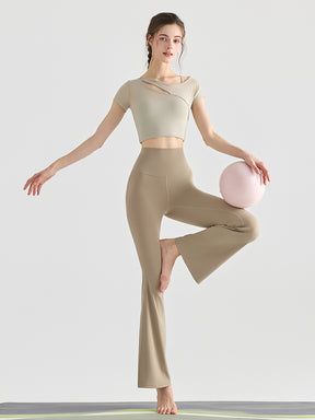 『新色追加』バック交差　フレアレギンス