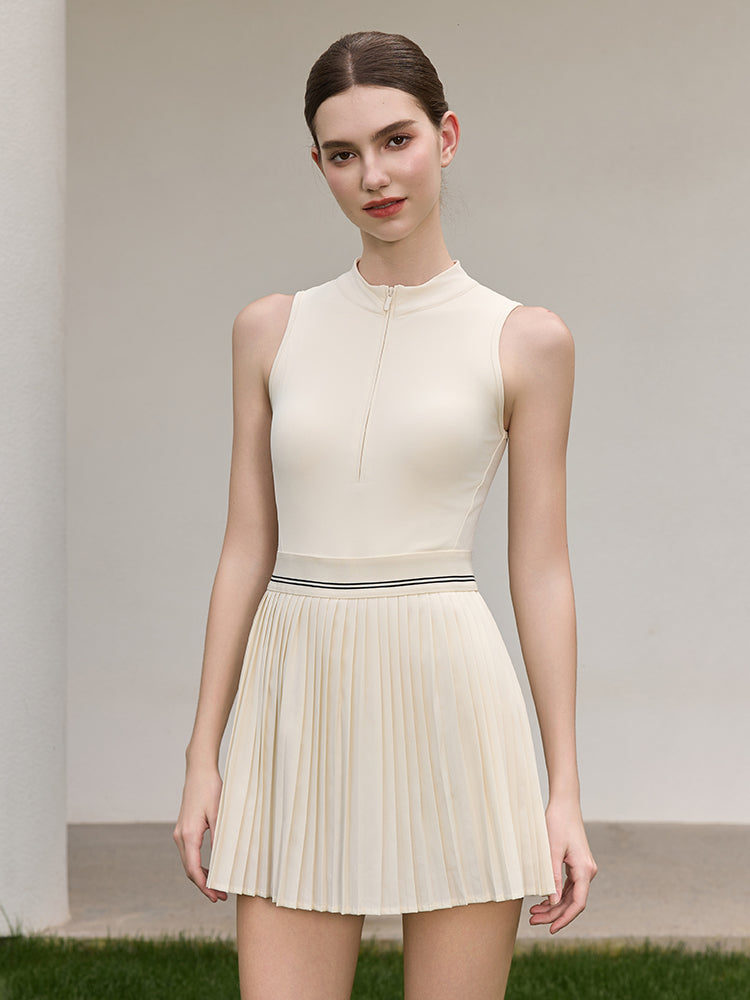 「4月下旬入荷予定」接触冷感 UVカット通気 プリーツ ワンピース パッド付き　