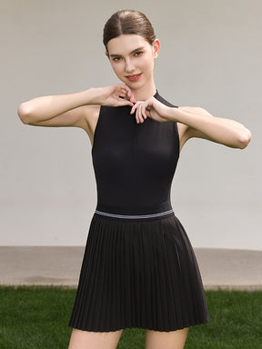 「4月下旬入荷予定」接触冷感 UVカット通気 プリーツ ワンピース パッド付き　