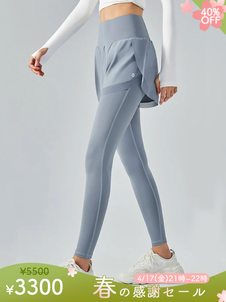 ショートパンツ付きレギンス