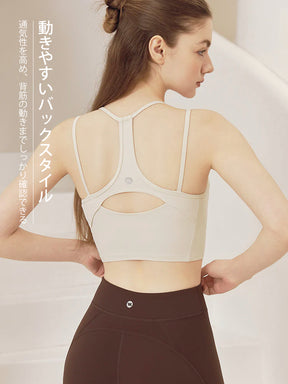 バックスタイル ダブルストラップ スポーツブラ パッド付き