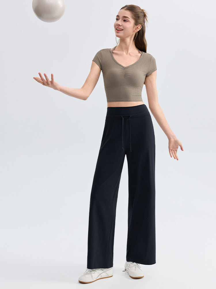 ソフトリブ スリムフィット パッド付き ヨガウェア 半袖