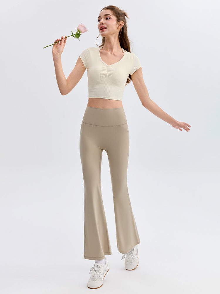 ソフトリブ スリムフィット パッド付き ヨガウェア 半袖