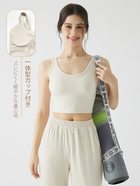 背中見せ Uネック パッド付き ブラトップ