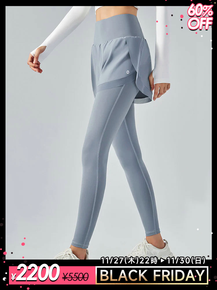 ショートパンツ付きレギンス