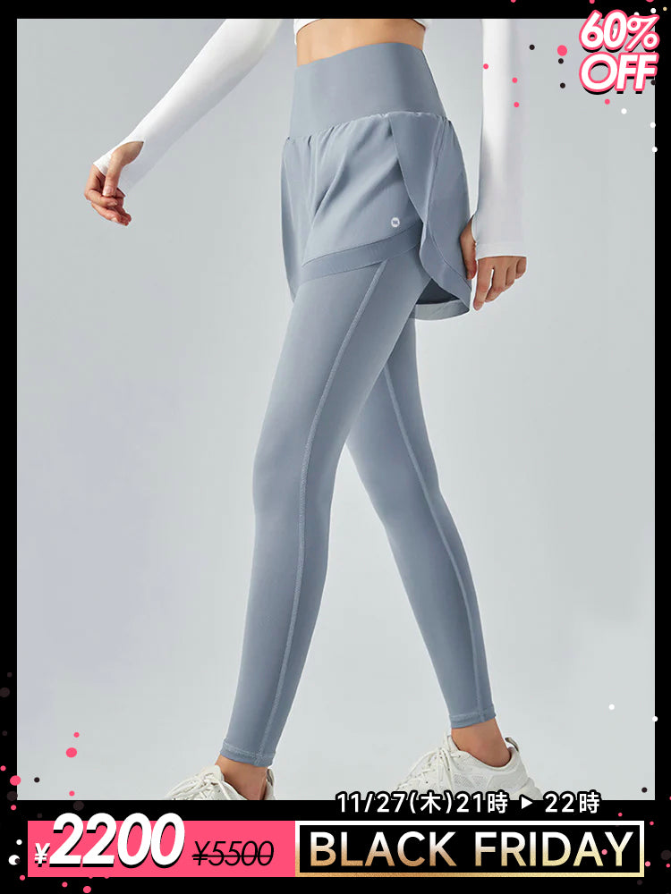 ショートパンツ付きレギンス