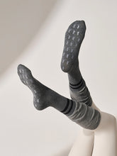 滑り止める付き ピラティス靴下 ハイソックス