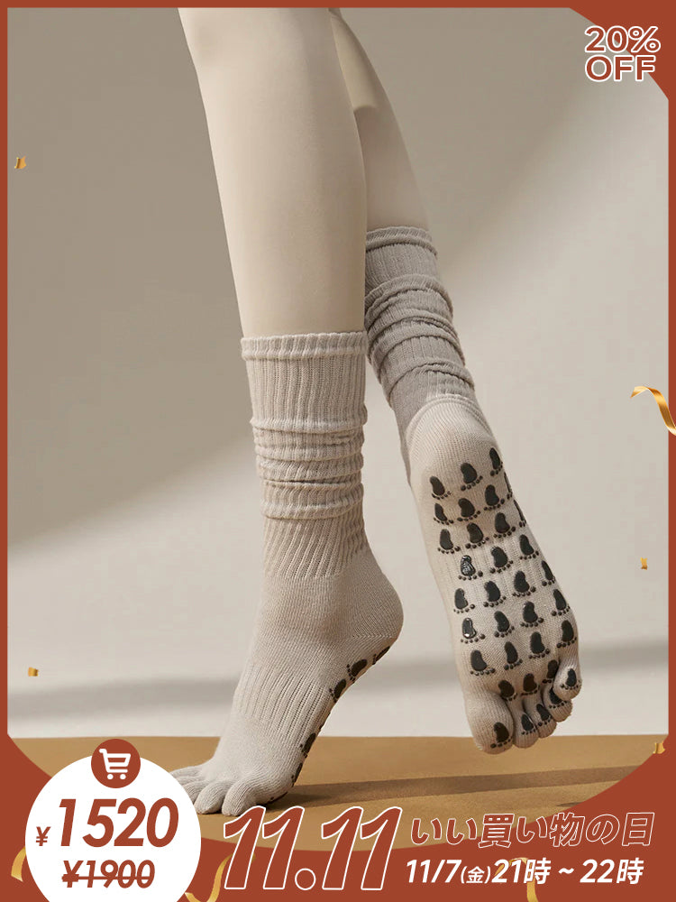 ミドル丈 5本指ヨガソックス 滑り止め付き